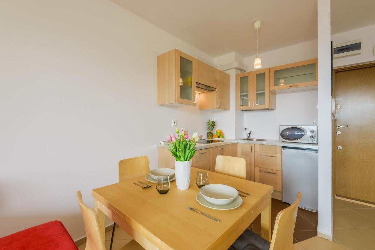 Apartament Madam 斯蒂格纳 外观 照片